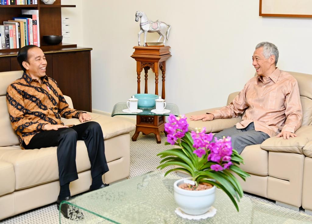 banyak kemajuan sejak pertemuan di Bintan pada Januari 2022  Investasi Singapura ke Indonesia naik 40 persen dan volume perdagangan RI juga naik 25 persen